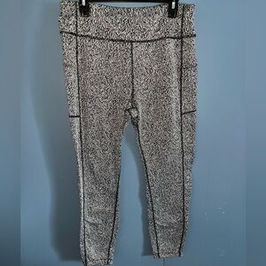 🔴Avia Super Soft Leggings•XL•B&W